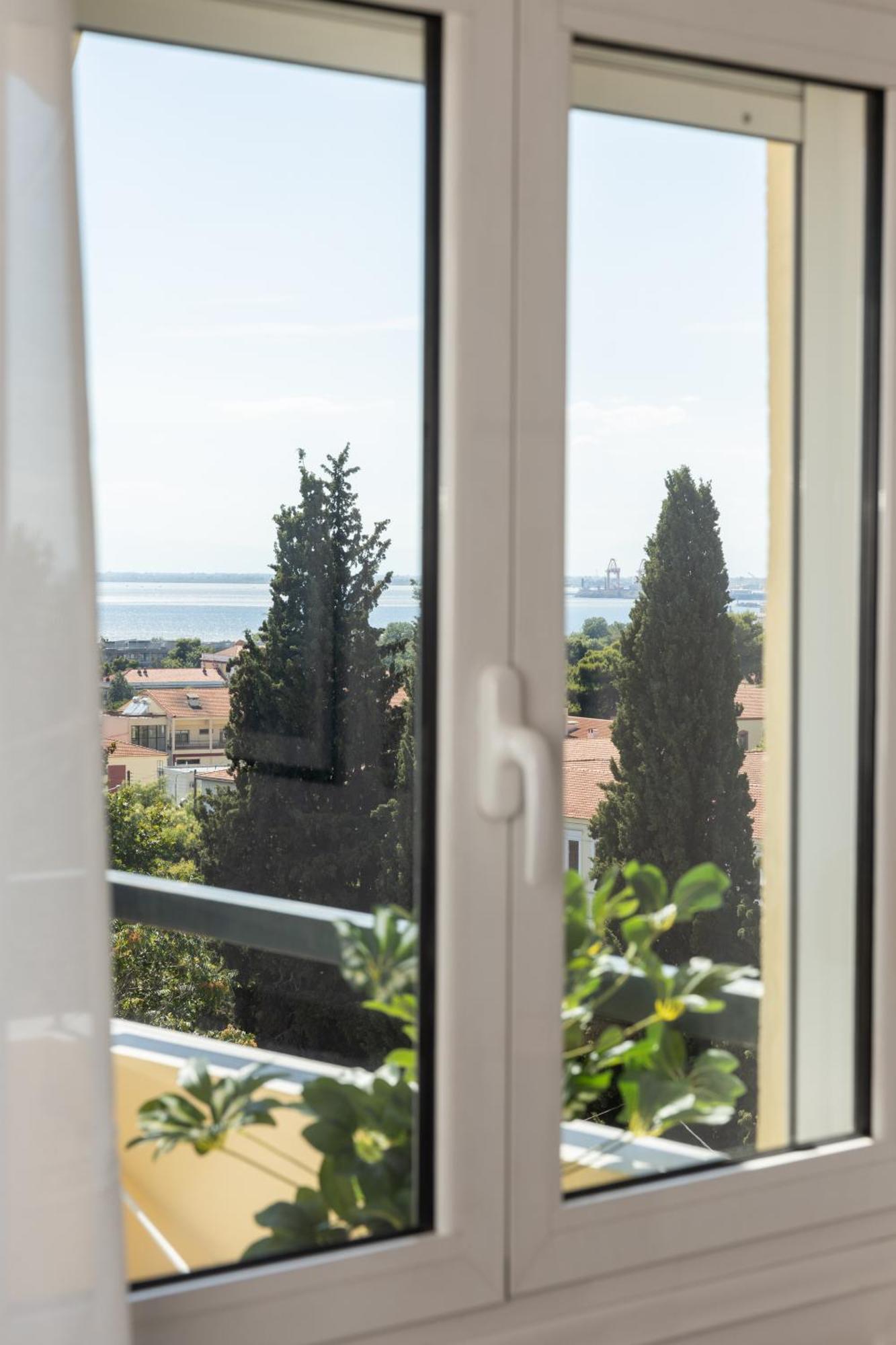 Urban Colors Apartments By Binobi! Thessaloniki Exterior foto